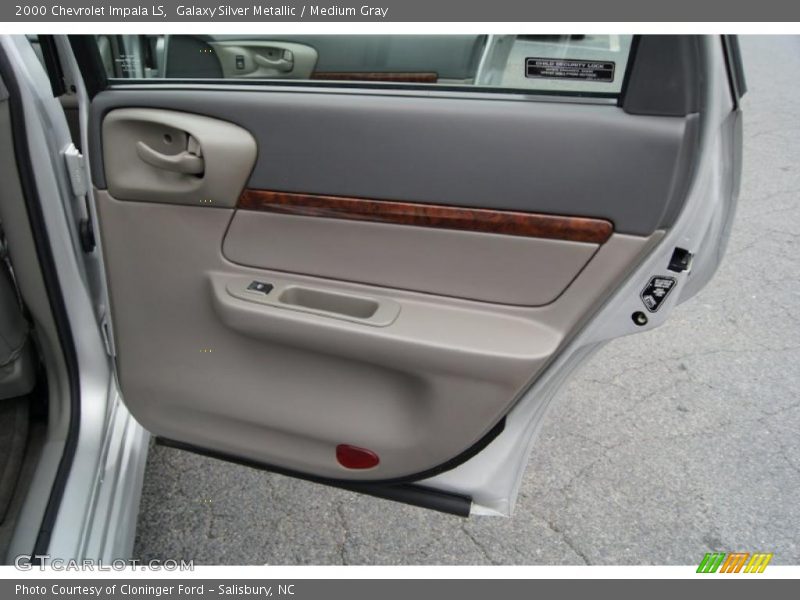 Galaxy Silver Metallic / Medium Gray 2000 Chevrolet Impala LS