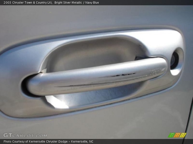 Bright Silver Metallic / Navy Blue 2003 Chrysler Town & Country LXi