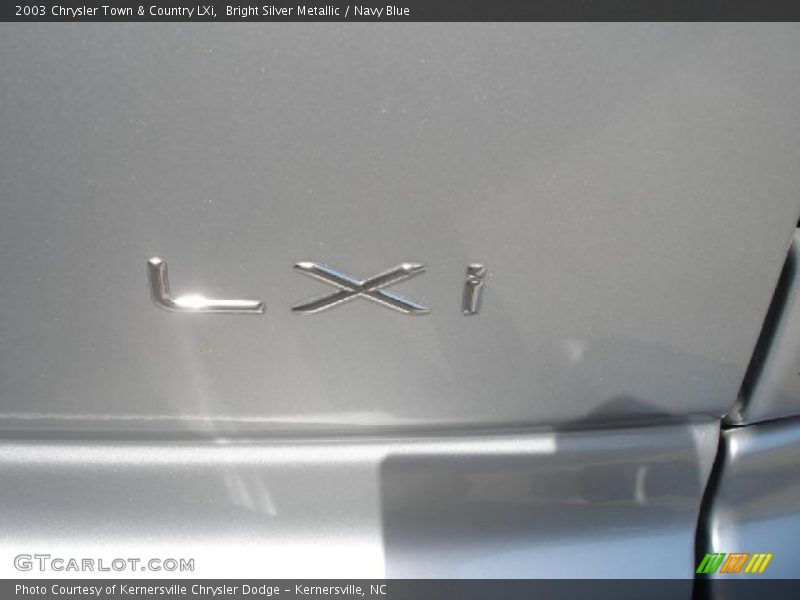  2003 Town & Country LXi Logo