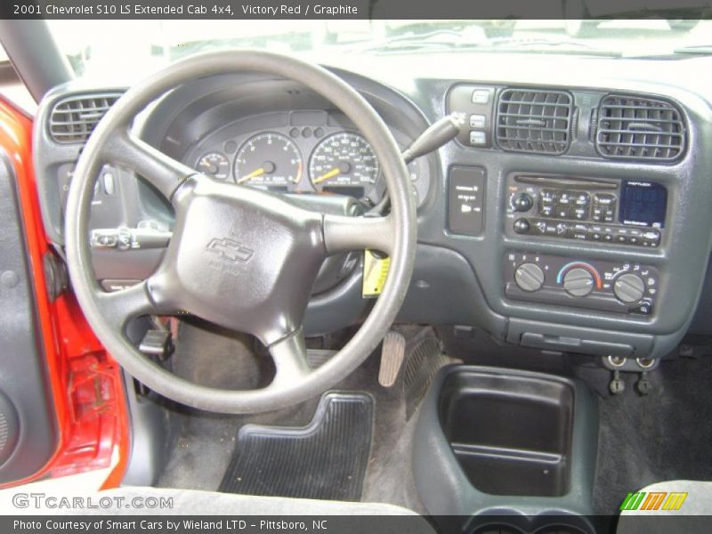 Dashboard of 2001 S10 LS Extended Cab 4x4