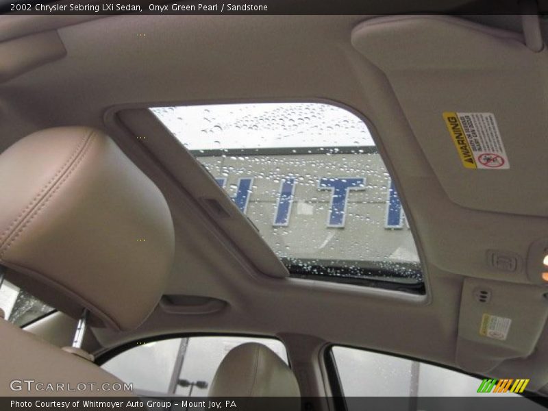 Onyx Green Pearl / Sandstone 2002 Chrysler Sebring LXi Sedan