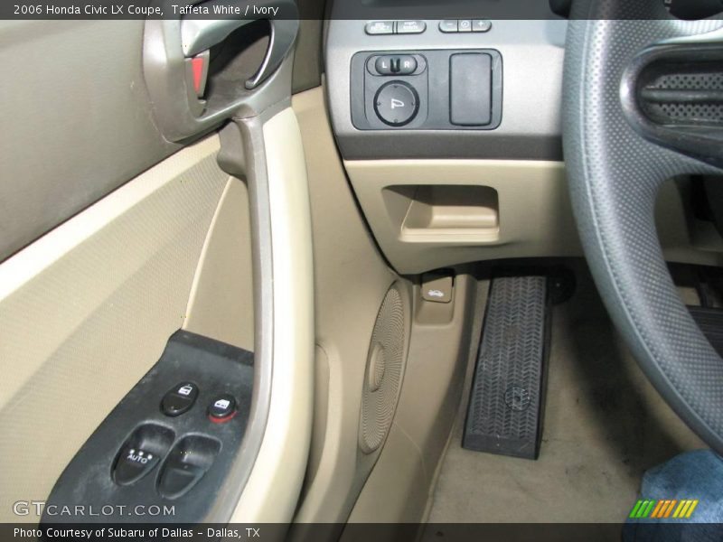 Taffeta White / Ivory 2006 Honda Civic LX Coupe
