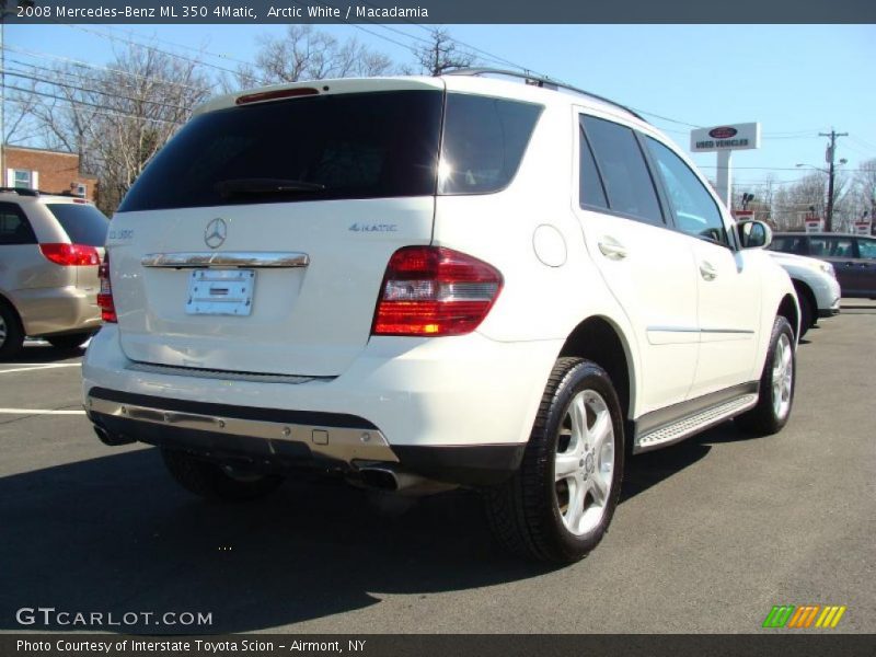 Arctic White / Macadamia 2008 Mercedes-Benz ML 350 4Matic