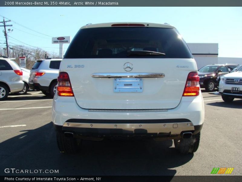Arctic White / Macadamia 2008 Mercedes-Benz ML 350 4Matic