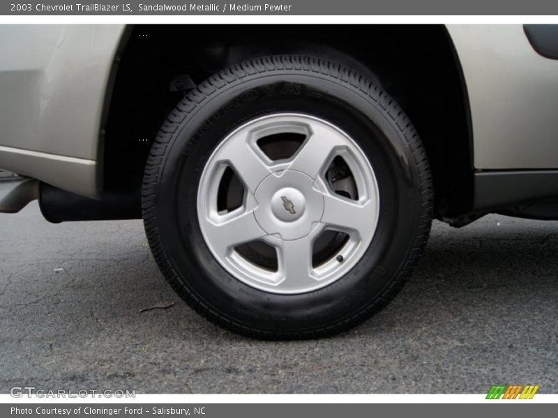 Sandalwood Metallic / Medium Pewter 2003 Chevrolet TrailBlazer LS