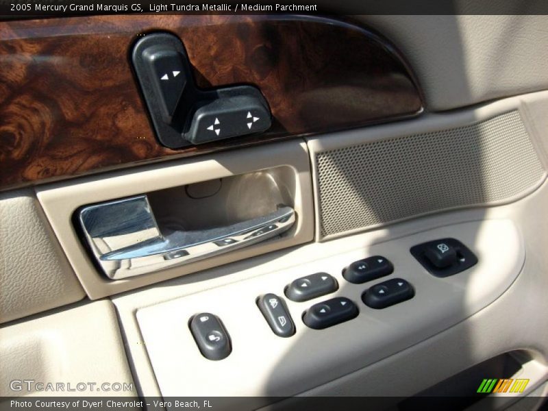 Controls of 2005 Grand Marquis GS