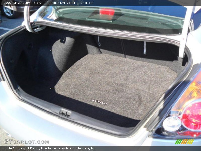 Radiant Silver Metallic / Charcoal 2007 Nissan Altima 3.5 SE