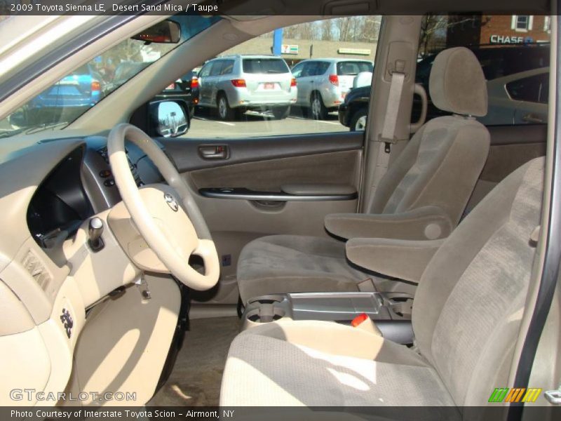 Desert Sand Mica / Taupe 2009 Toyota Sienna LE