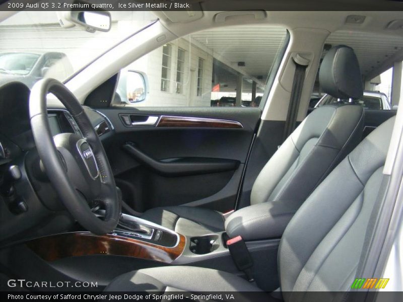  2009 Q5 3.2 Premium quattro Black Interior