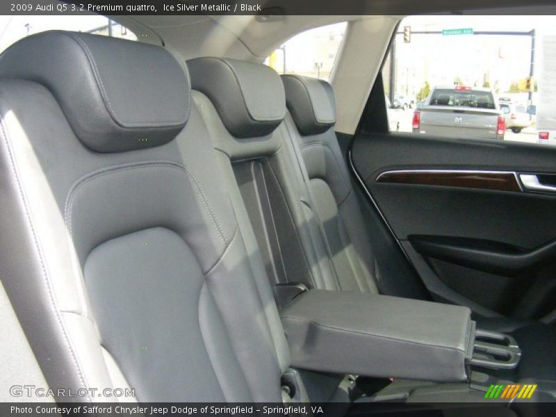 Ice Silver Metallic / Black 2009 Audi Q5 3.2 Premium quattro