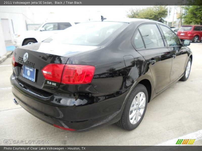 Black / Titan Black 2011 Volkswagen Jetta SE Sedan