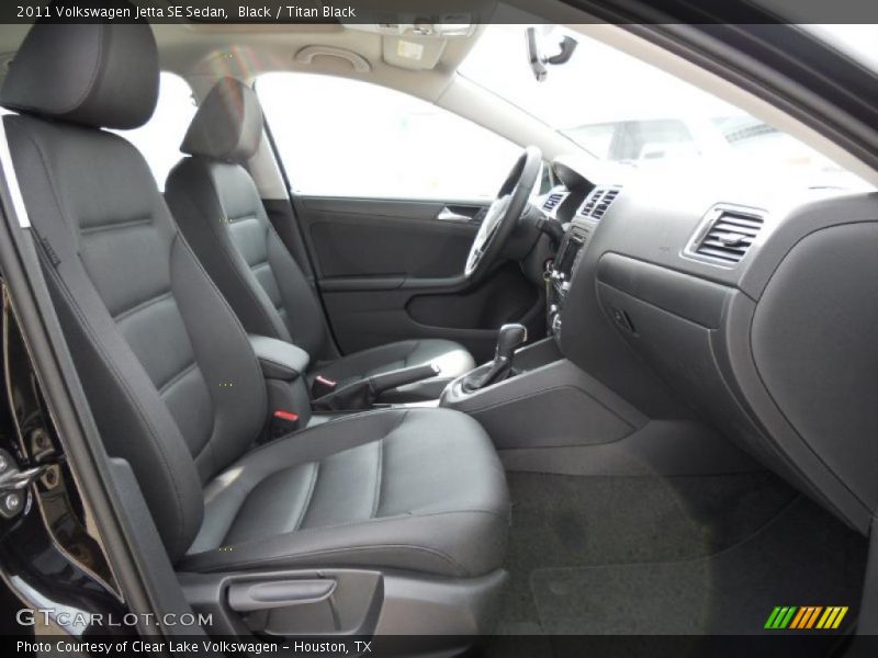 Black / Titan Black 2011 Volkswagen Jetta SE Sedan