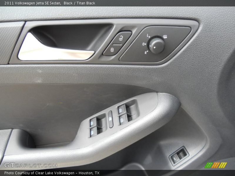 Black / Titan Black 2011 Volkswagen Jetta SE Sedan