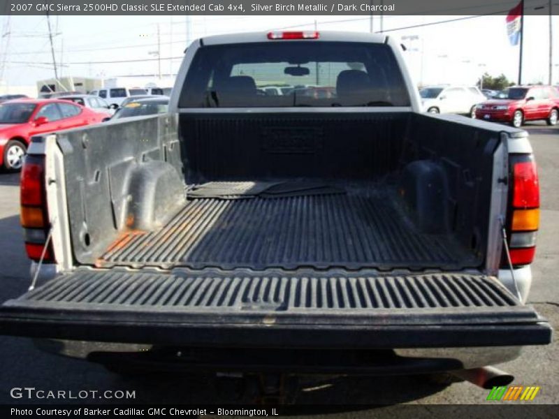 Silver Birch Metallic / Dark Charcoal 2007 GMC Sierra 2500HD Classic SLE Extended Cab 4x4