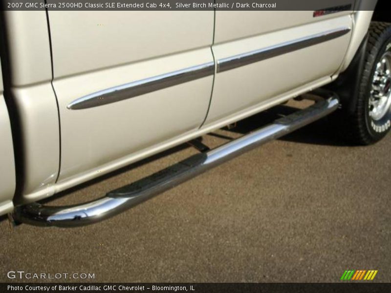 Silver Birch Metallic / Dark Charcoal 2007 GMC Sierra 2500HD Classic SLE Extended Cab 4x4