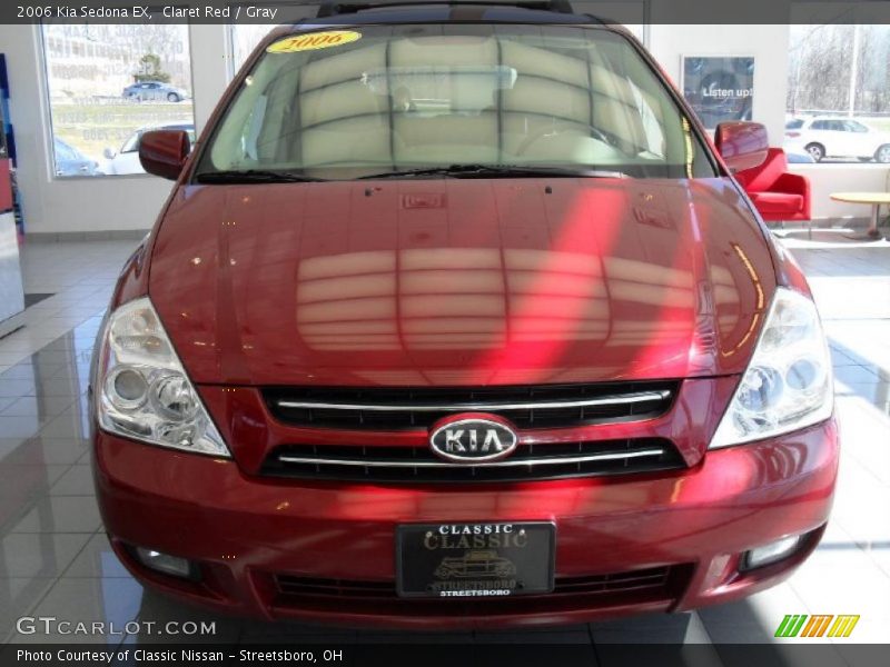 Claret Red / Gray 2006 Kia Sedona EX