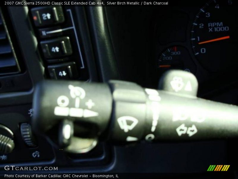 Silver Birch Metallic / Dark Charcoal 2007 GMC Sierra 2500HD Classic SLE Extended Cab 4x4