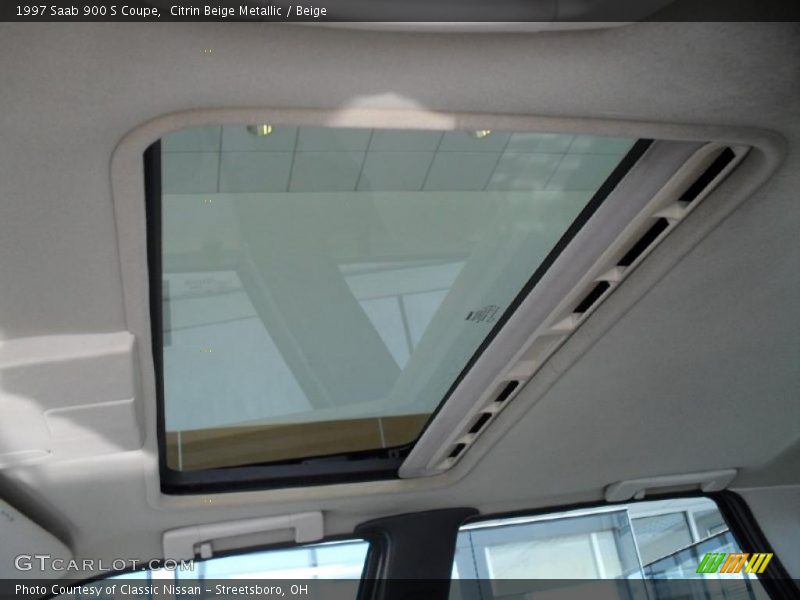 Sunroof of 1997 900 S Coupe