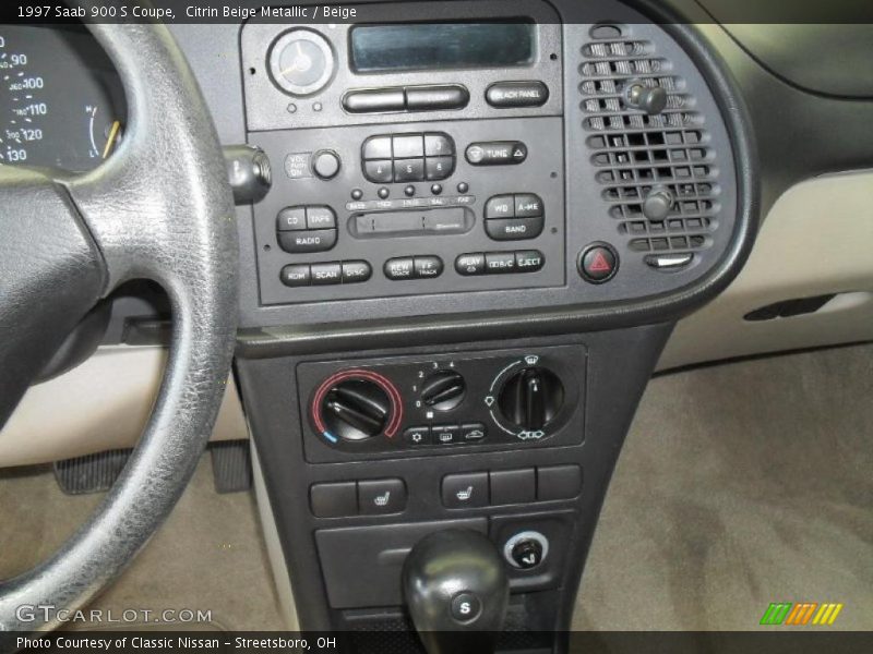 Controls of 1997 900 S Coupe