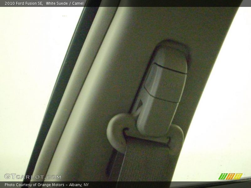 White Suede / Camel 2010 Ford Fusion SE