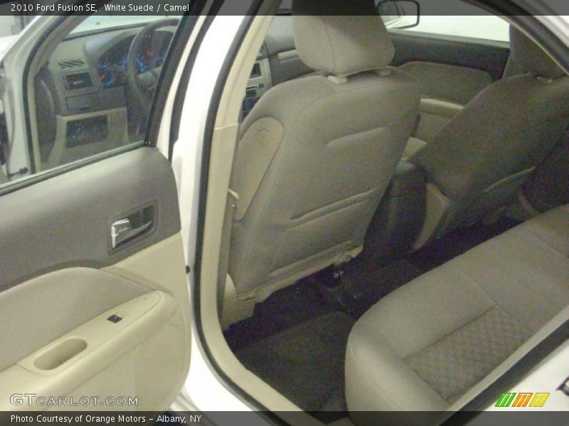 White Suede / Camel 2010 Ford Fusion SE