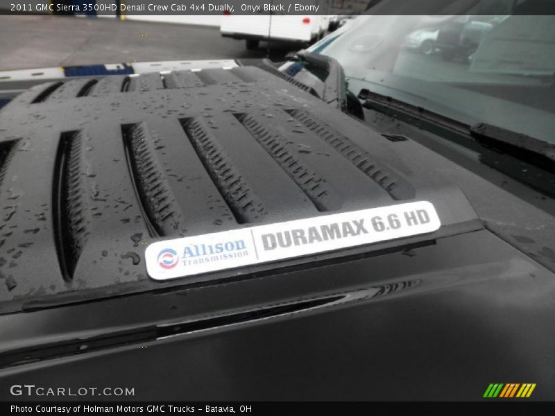 Onyx Black / Ebony 2011 GMC Sierra 3500HD Denali Crew Cab 4x4 Dually