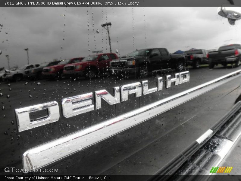 Onyx Black / Ebony 2011 GMC Sierra 3500HD Denali Crew Cab 4x4 Dually