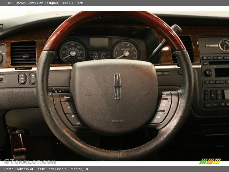  2007 Town Car Designer Steering Wheel