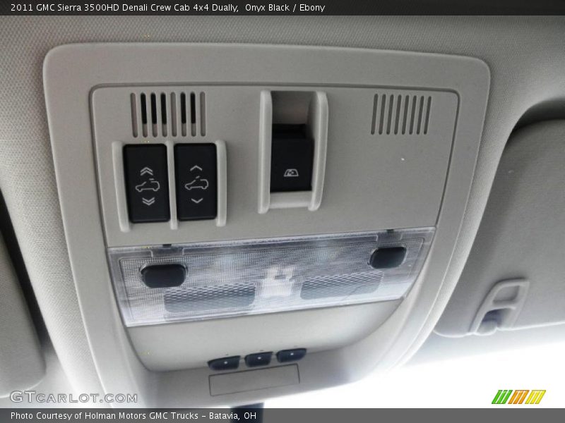 Onyx Black / Ebony 2011 GMC Sierra 3500HD Denali Crew Cab 4x4 Dually