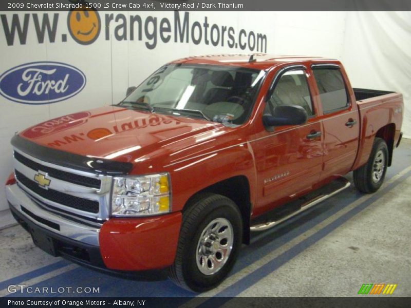 Victory Red / Dark Titanium 2009 Chevrolet Silverado 1500 LS Crew Cab 4x4
