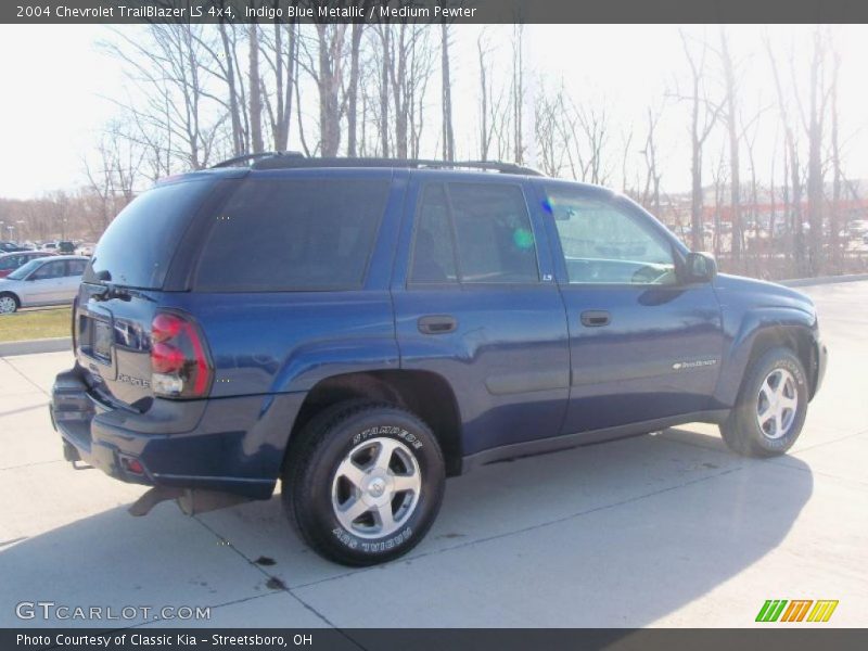 Indigo Blue Metallic / Medium Pewter 2004 Chevrolet TrailBlazer LS 4x4