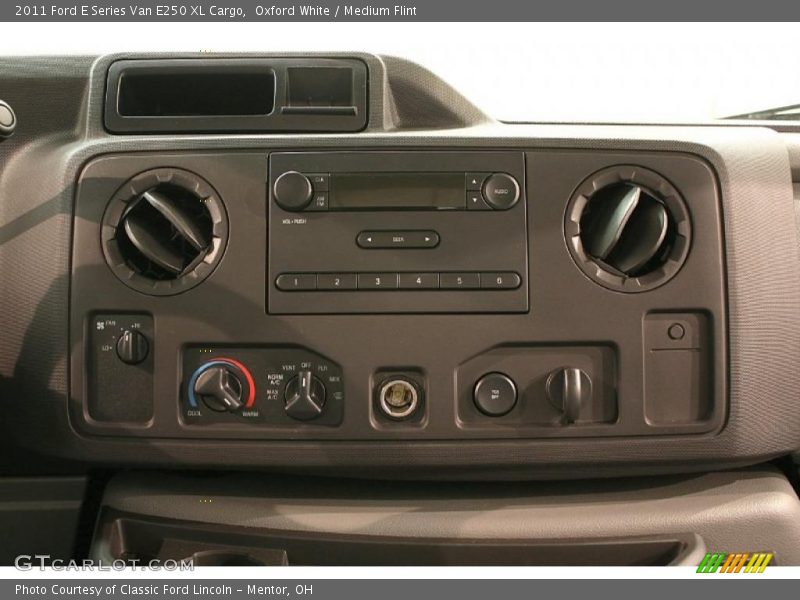 Controls of 2011 E Series Van E250 XL Cargo