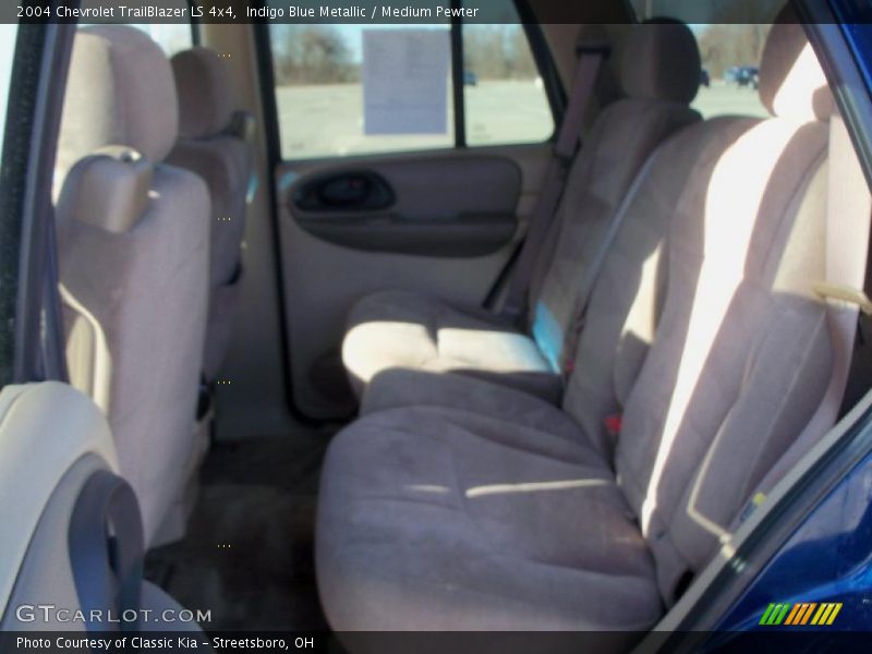 Indigo Blue Metallic / Medium Pewter 2004 Chevrolet TrailBlazer LS 4x4