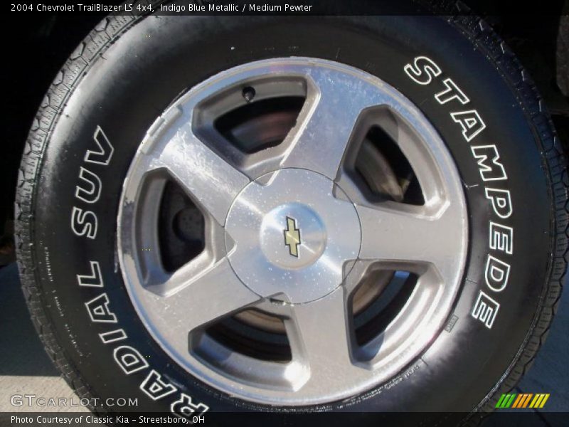 Indigo Blue Metallic / Medium Pewter 2004 Chevrolet TrailBlazer LS 4x4