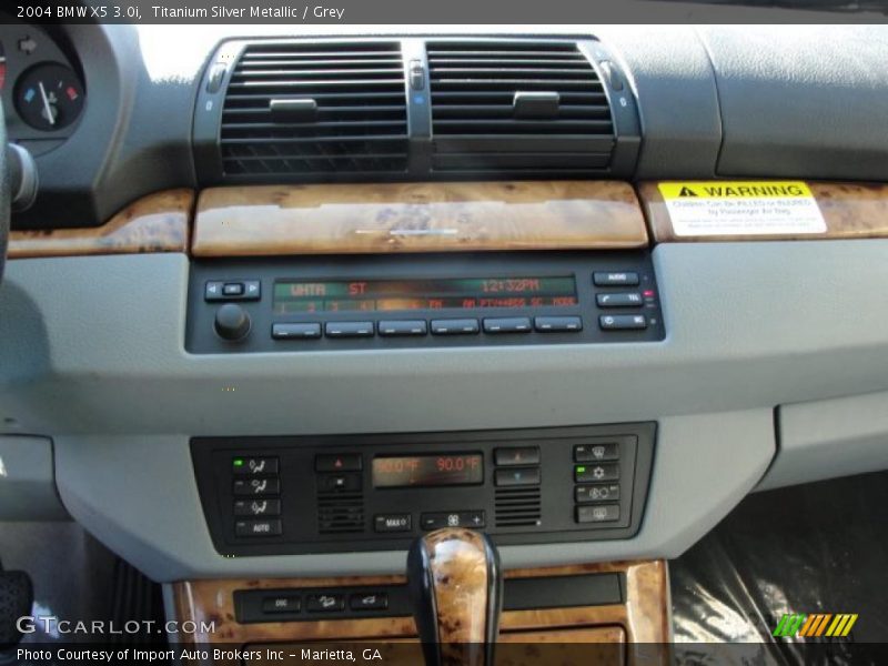 Titanium Silver Metallic / Grey 2004 BMW X5 3.0i