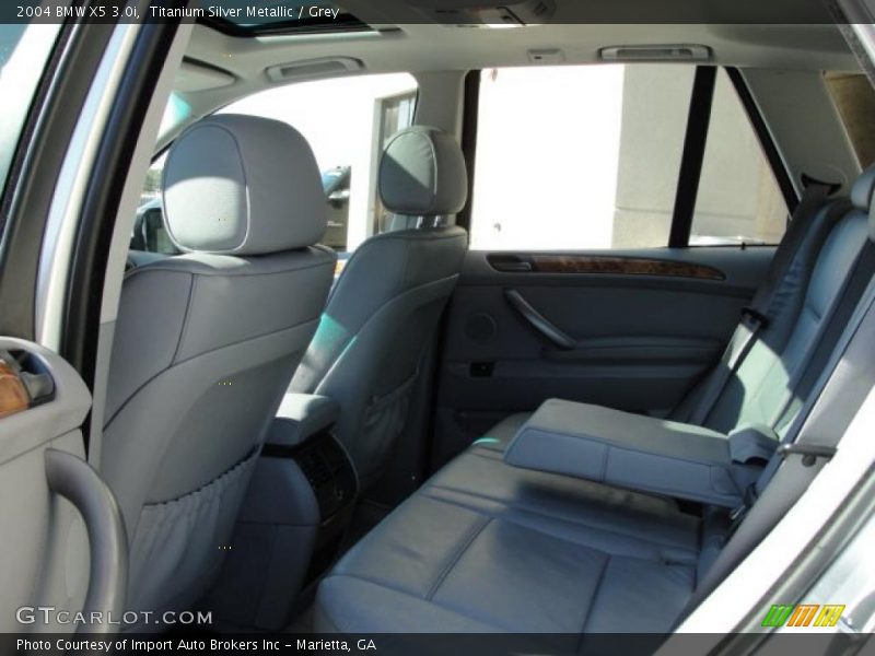 Titanium Silver Metallic / Grey 2004 BMW X5 3.0i