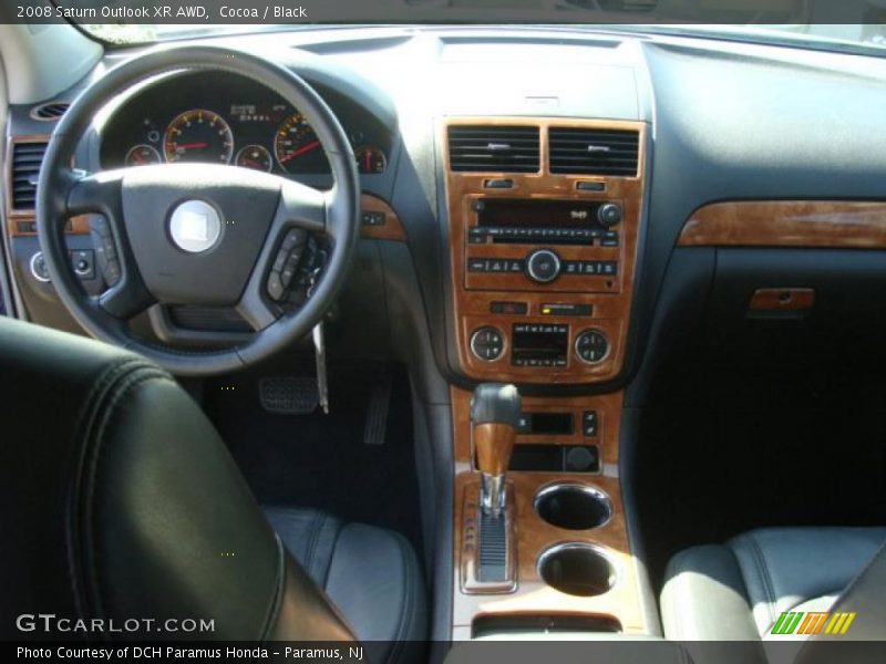 Cocoa / Black 2008 Saturn Outlook XR AWD