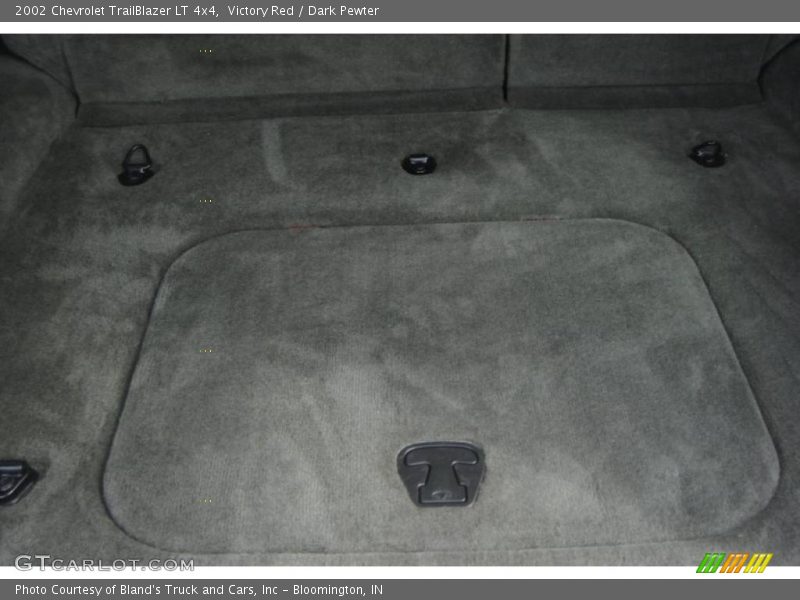 Victory Red / Dark Pewter 2002 Chevrolet TrailBlazer LT 4x4