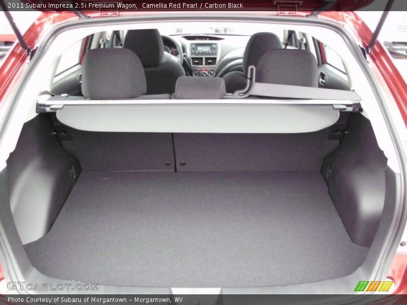  2011 Impreza 2.5i Premium Wagon Trunk