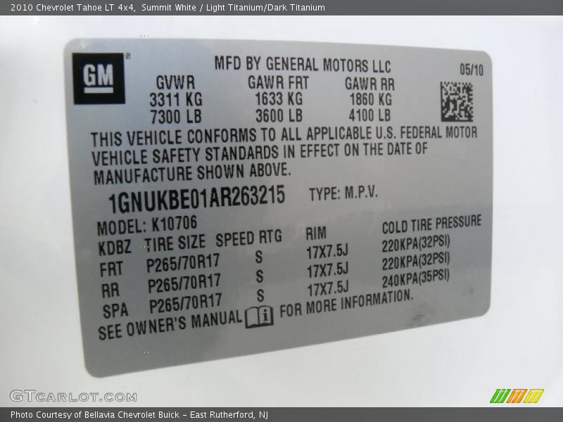 Summit White / Light Titanium/Dark Titanium 2010 Chevrolet Tahoe LT 4x4