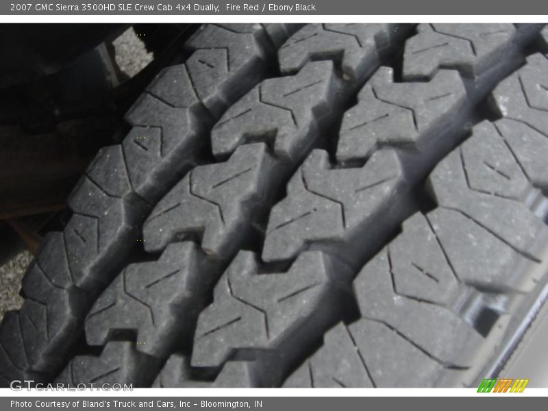 Fire Red / Ebony Black 2007 GMC Sierra 3500HD SLE Crew Cab 4x4 Dually