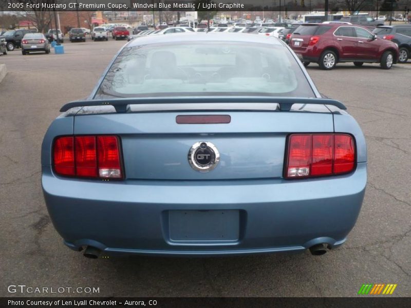 Windveil Blue Metallic / Light Graphite 2005 Ford Mustang GT Premium Coupe