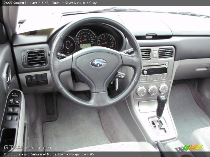  2005 Forester 2.5 XS Gray Interior