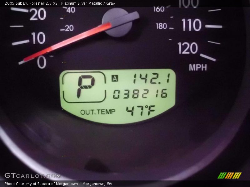 Platinum Silver Metallic / Gray 2005 Subaru Forester 2.5 XS