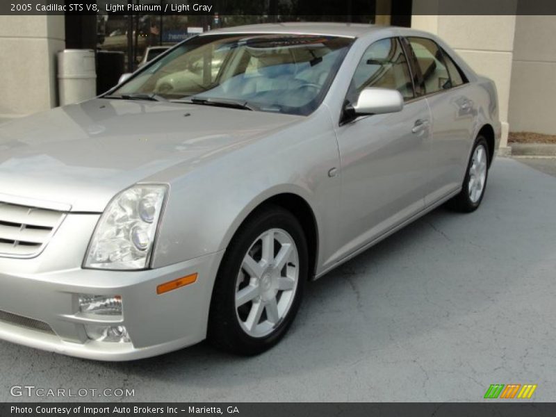 Light Platinum / Light Gray 2005 Cadillac STS V8