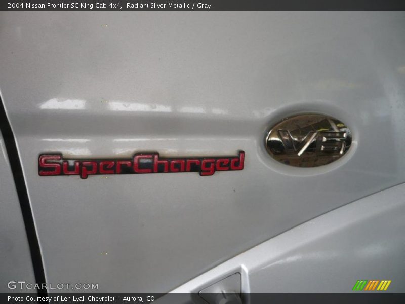  2004 Frontier SC King Cab 4x4 Logo