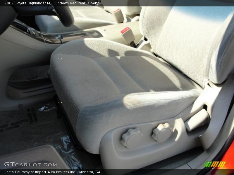 Sundown Red Pearl / Ivory 2002 Toyota Highlander I4