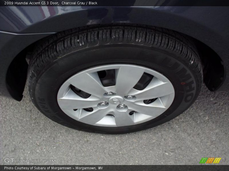 Charcoal Gray / Black 2009 Hyundai Accent GS 3 Door