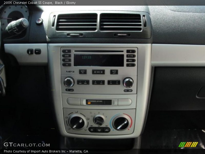 Controls of 2006 Cobalt SS Coupe