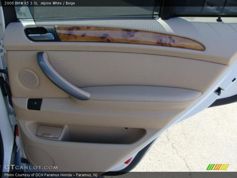 Alpine White / Beige 2006 BMW X5 3.0i